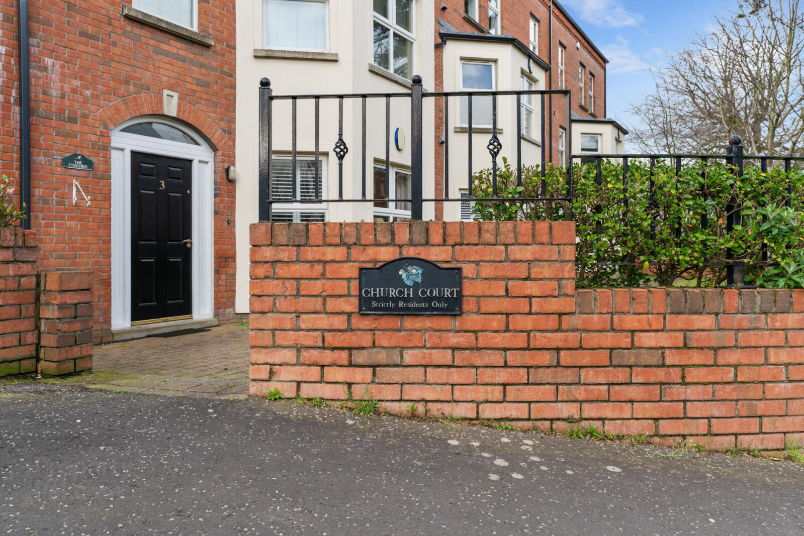 property description image
