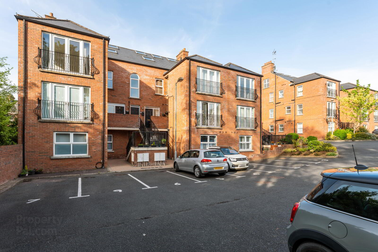 7 Church Court 20 of 20