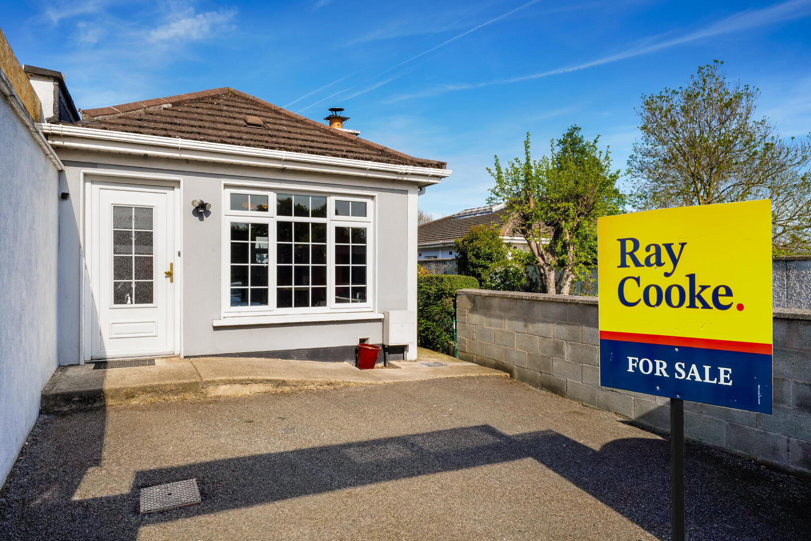 12 A Seamus Ennis Road 1 of 30