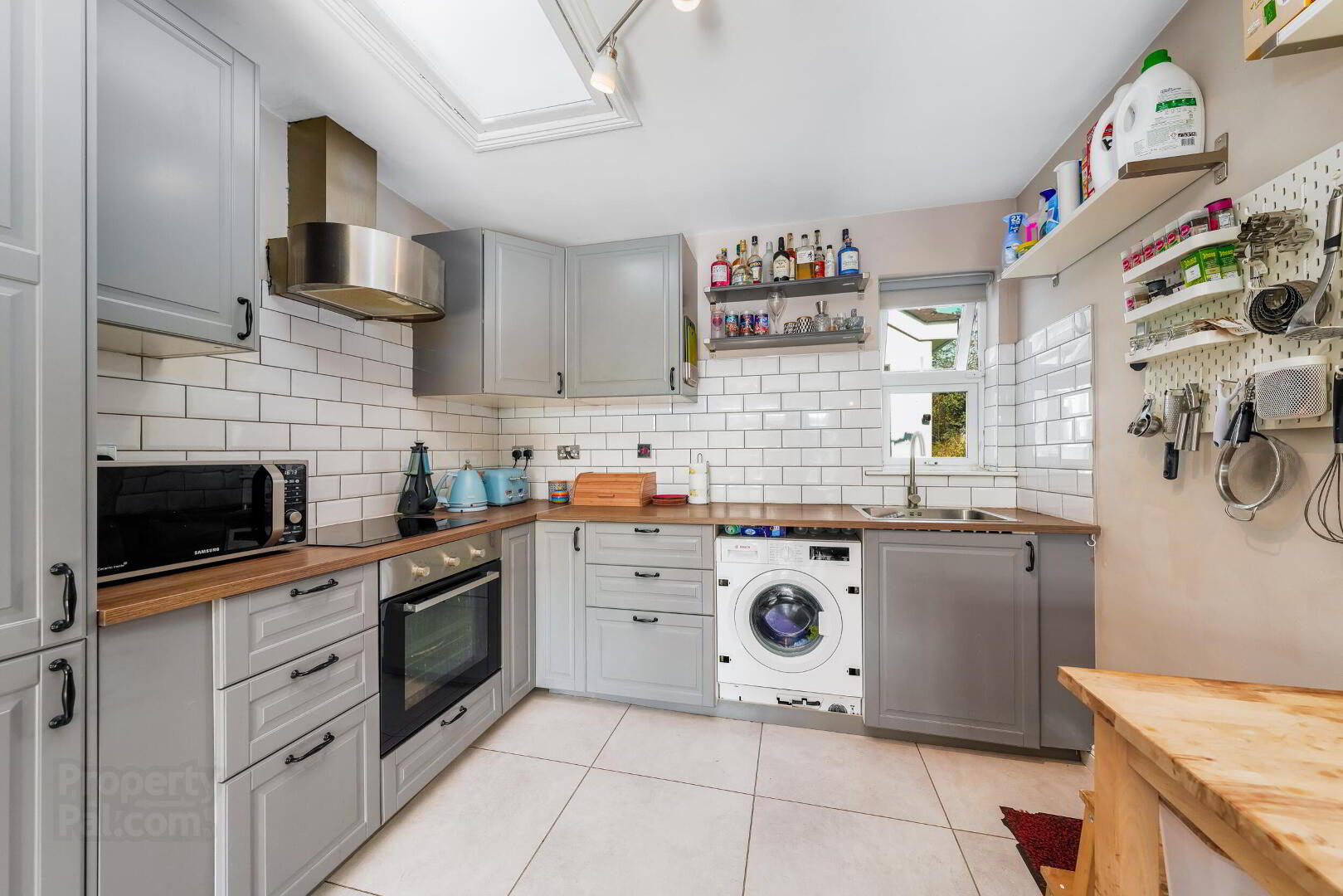 12 A Seamus Ennis Road 11 of 30