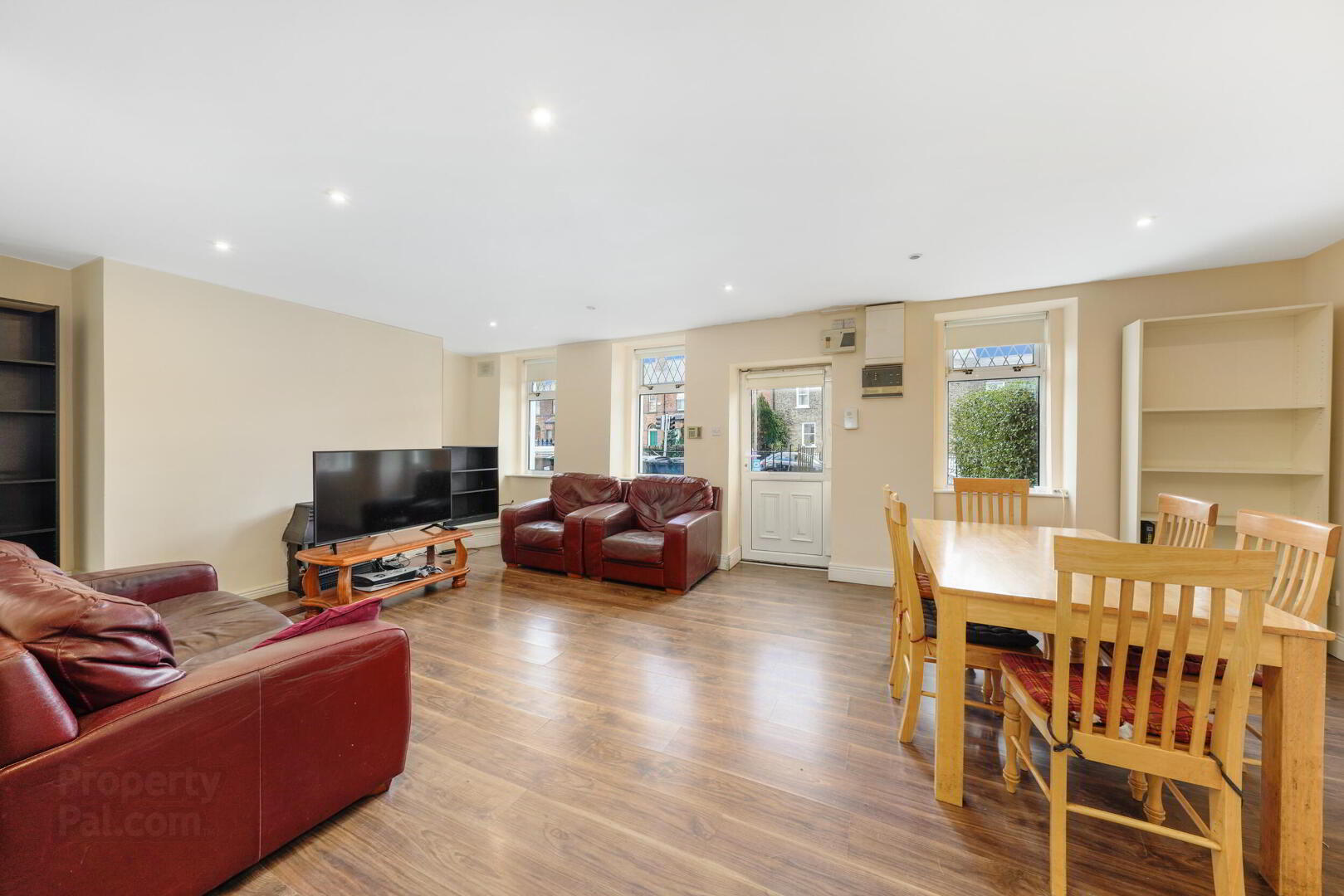 property description image