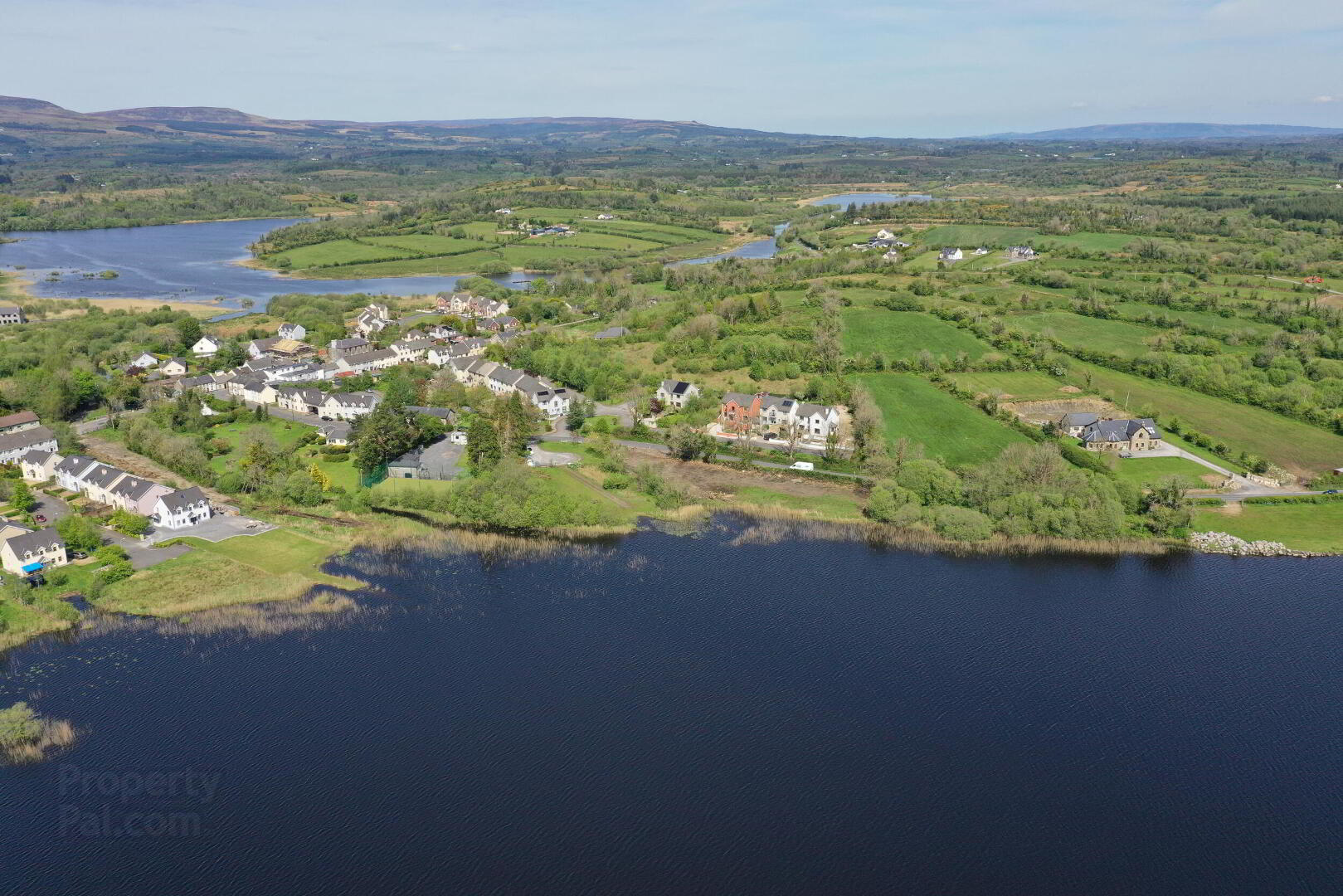 Mohill Rd 1 of 8