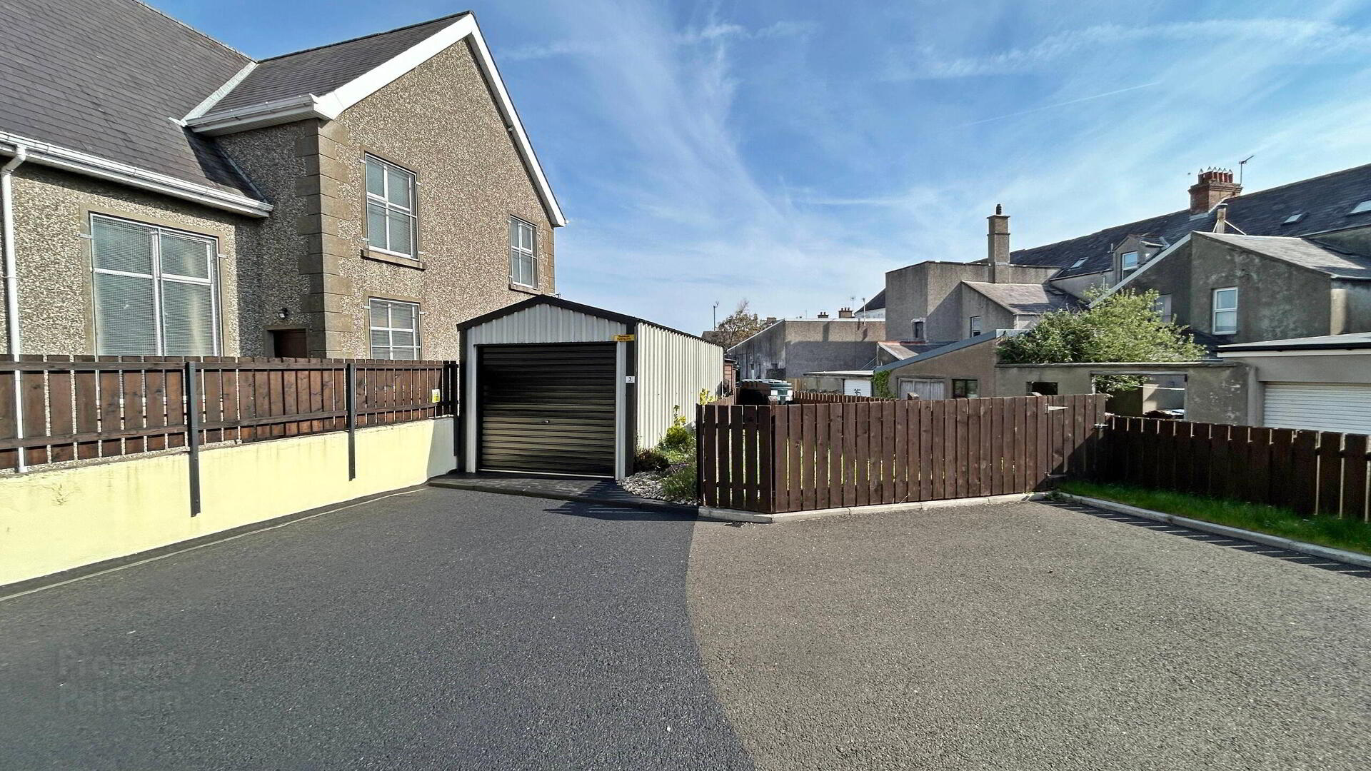 3 Castlewalk 17 of 22