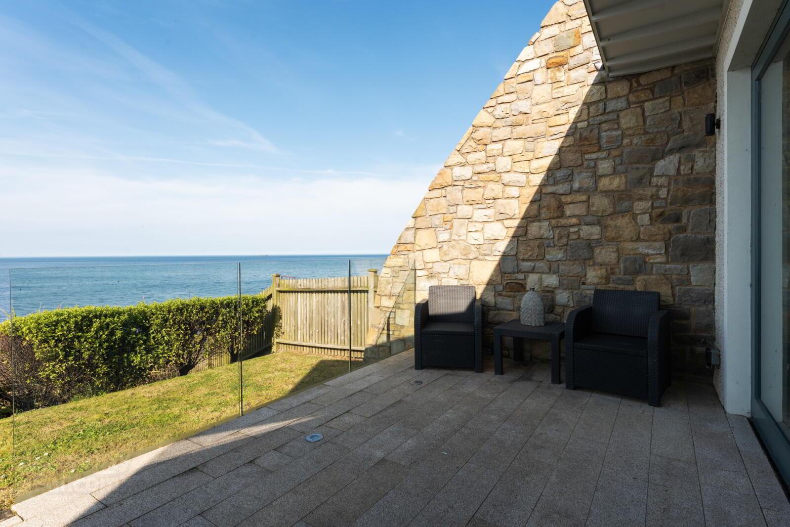 21 Downshire Lane 30 of 47