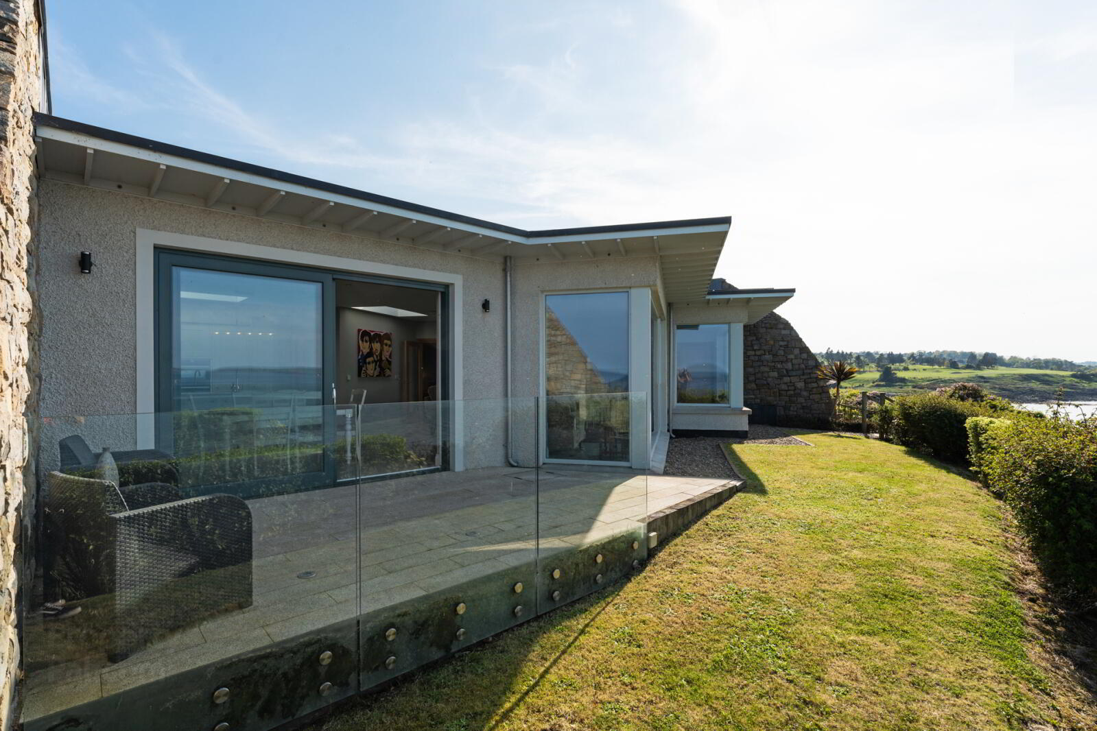 21 Downshire Lane 32 of 47