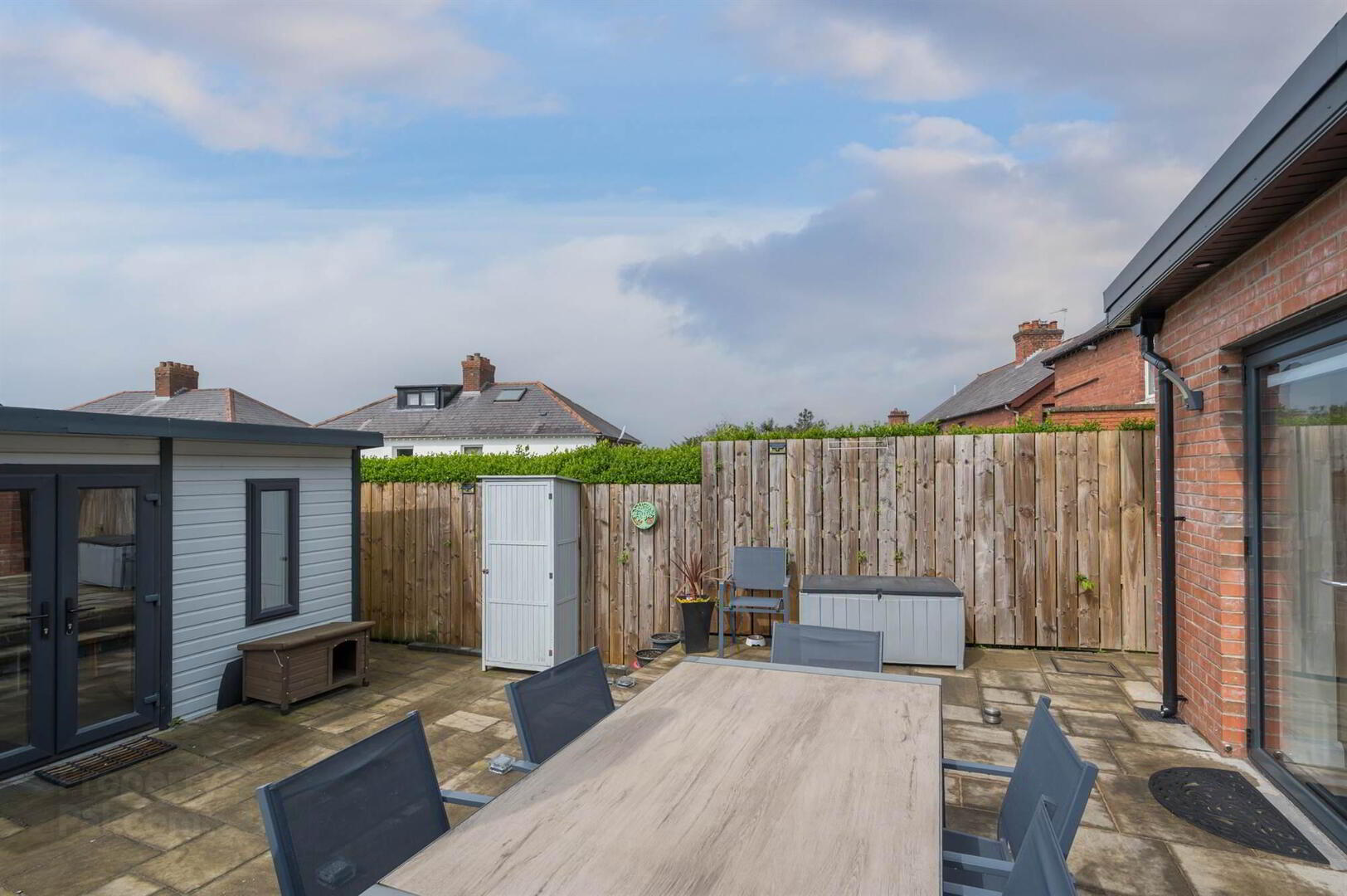 61 Martinez Avenue 34 of 34