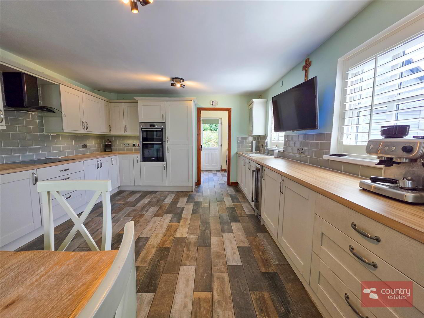 12 Brackens Dale 21 of 62