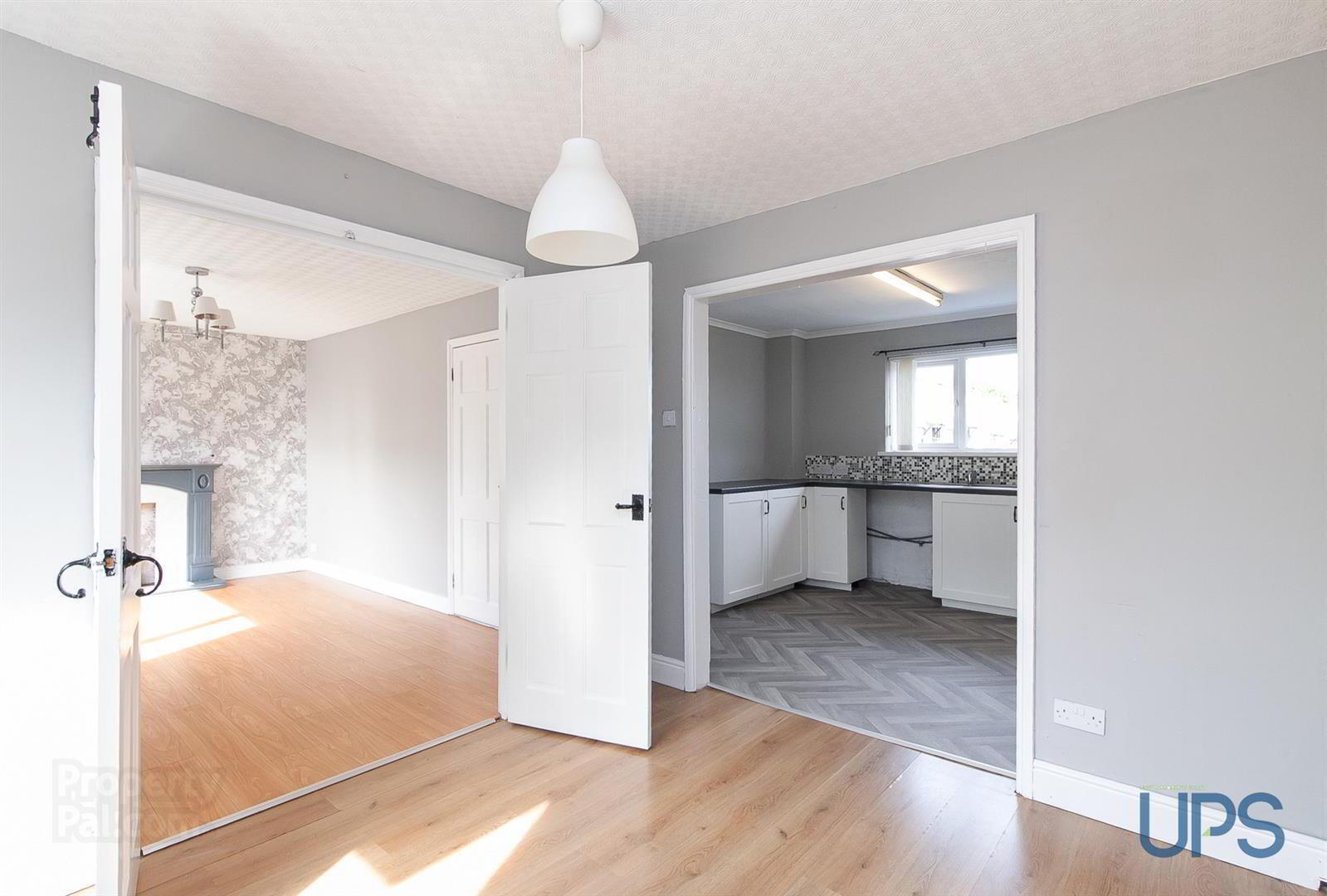 63 Glenveagh Drive 6 of 24