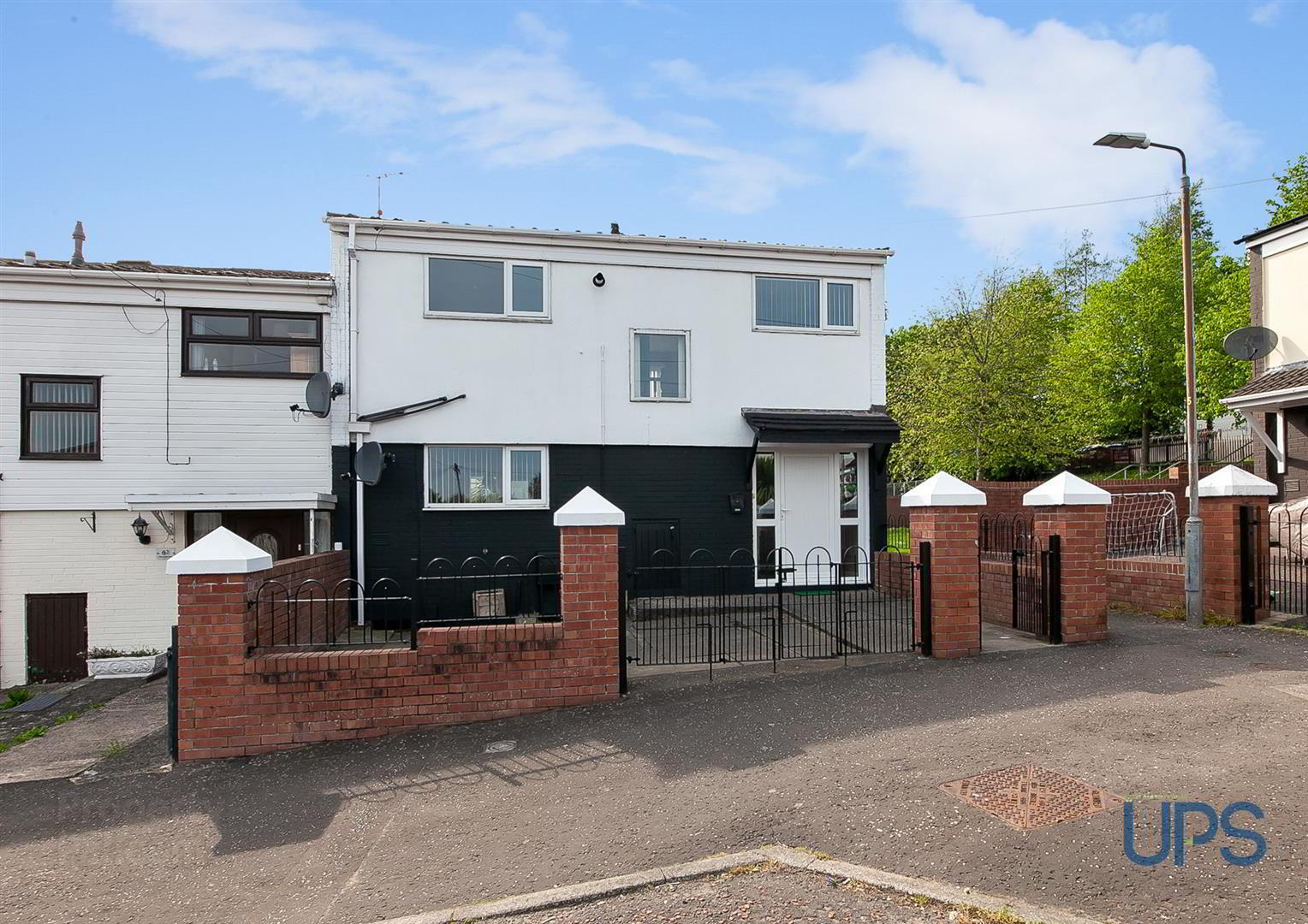 63 Glenveagh Drive 1 of 24