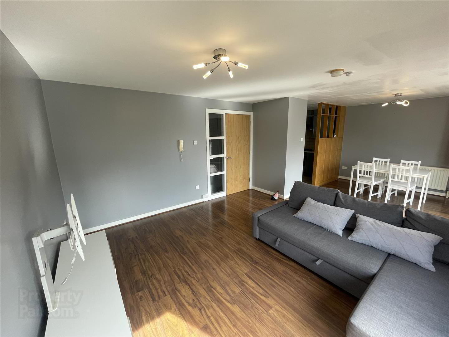Flat 57 Park Royal, 841d Lisburn Road 5 of 16