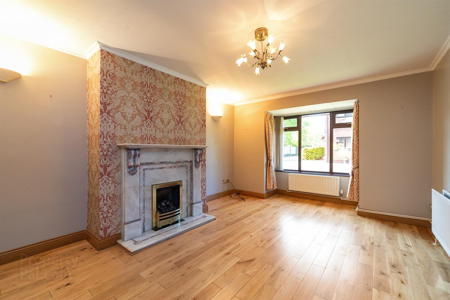 property description image