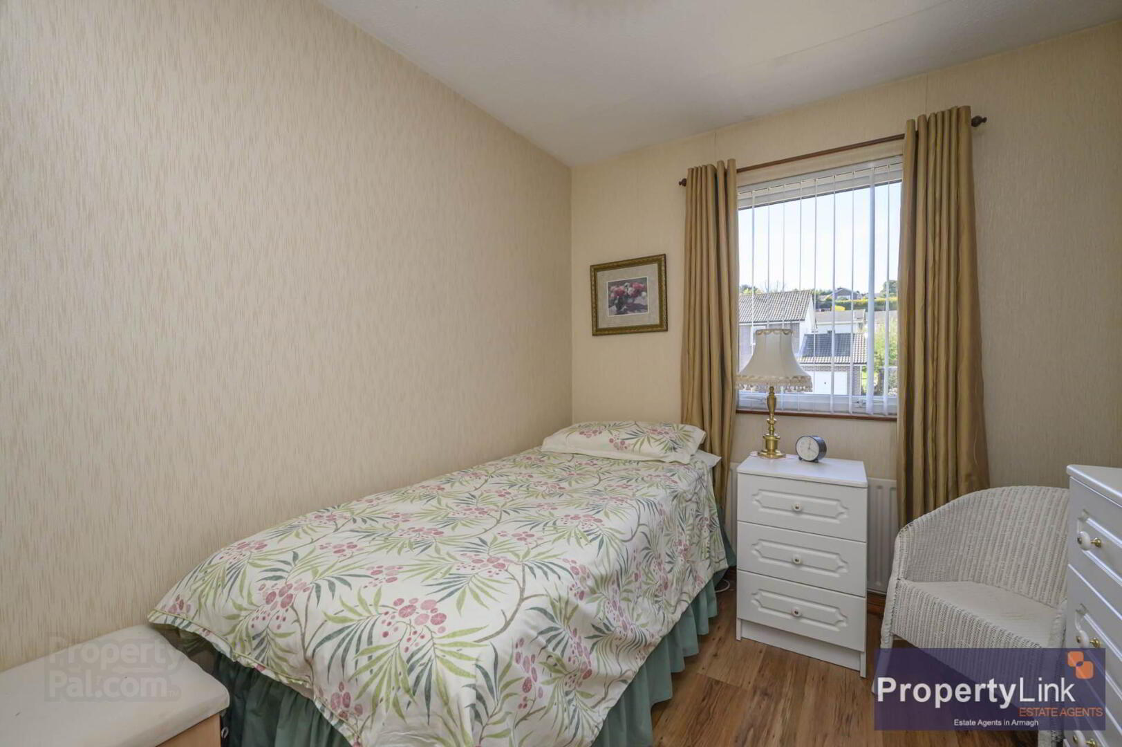 1 Mellifont Drive 15 of 19