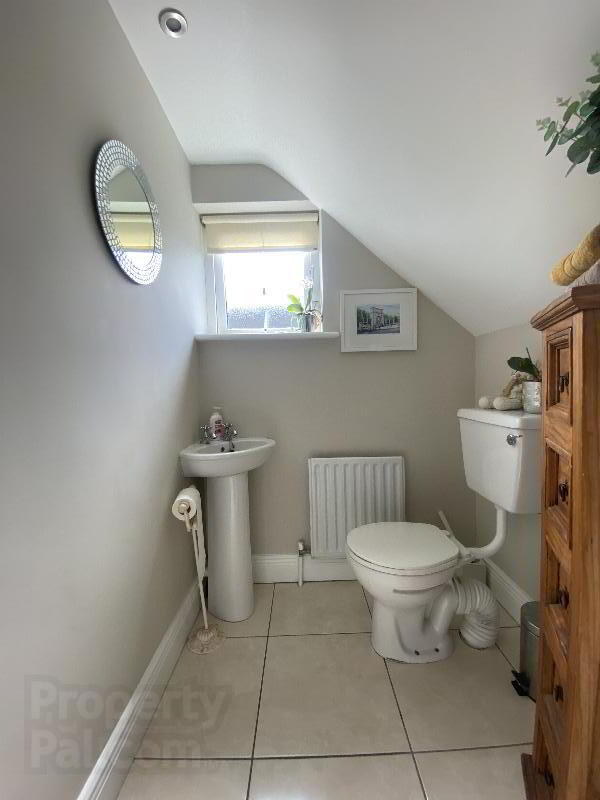 24 Ashfield Manor 9 of 21
