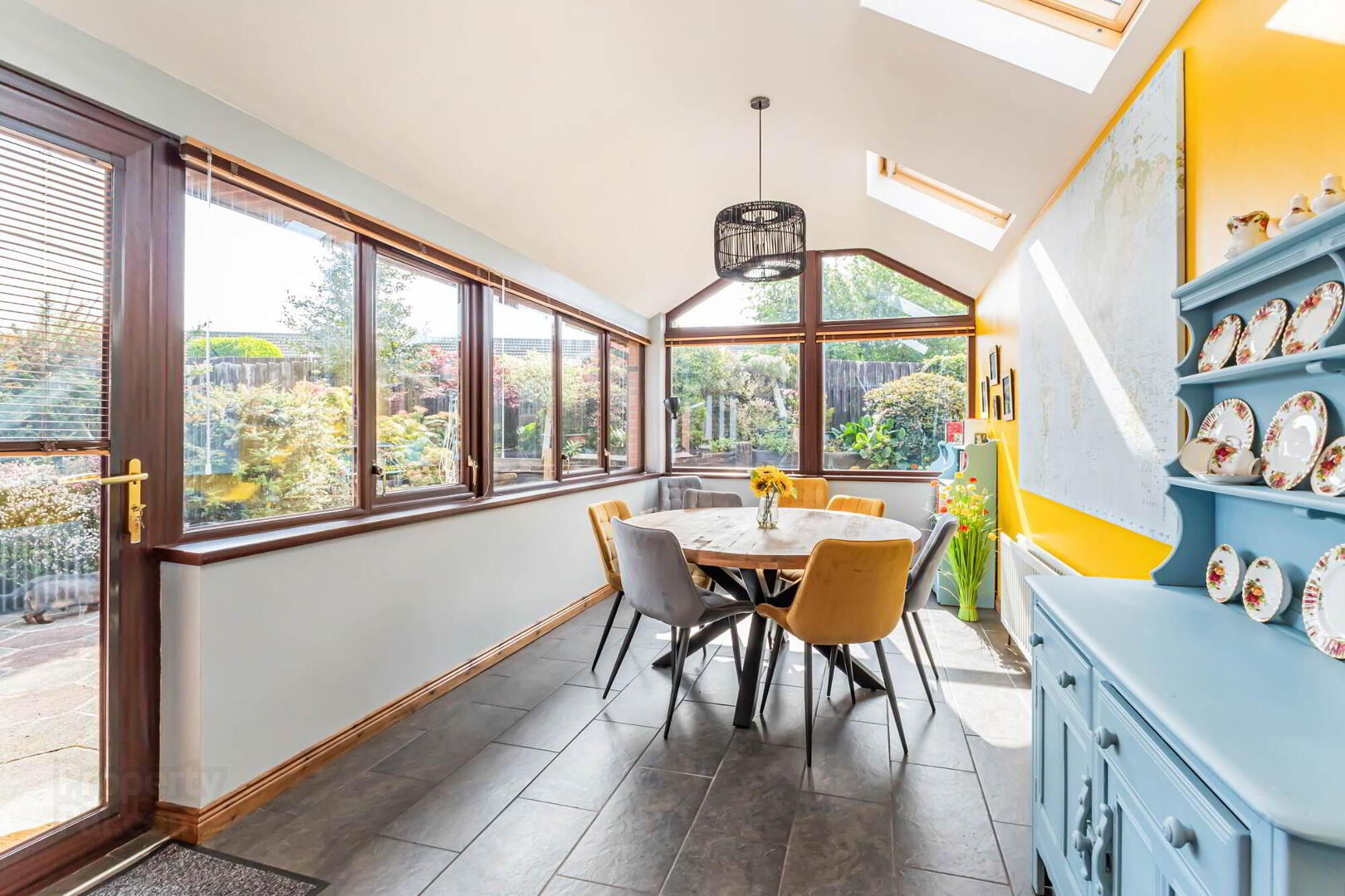 22 Castlehill Crescent 9 of 22