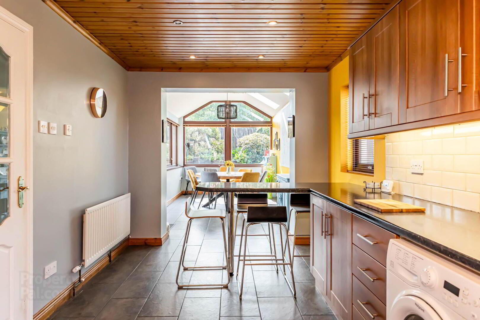 22 Castlehill Crescent 8 of 22