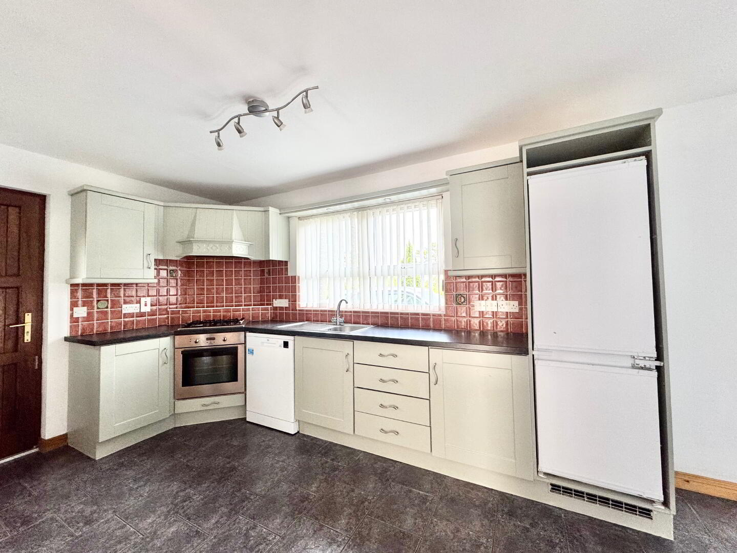 18 Slieveard Rise 5 of 16