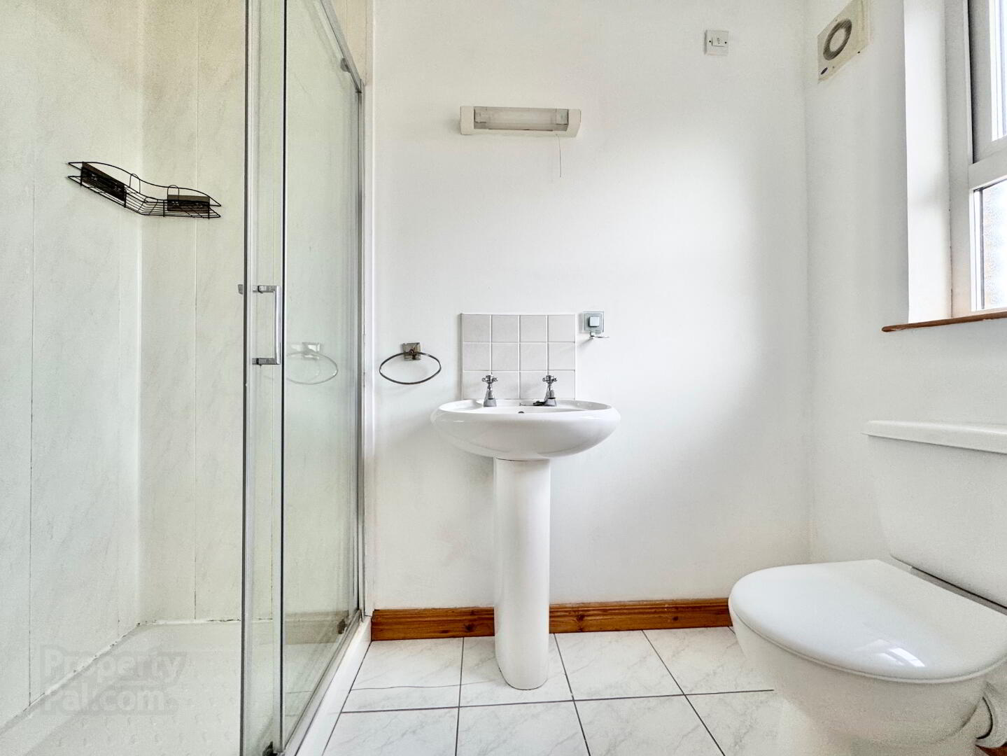 18 Slieveard Rise 10 of 16