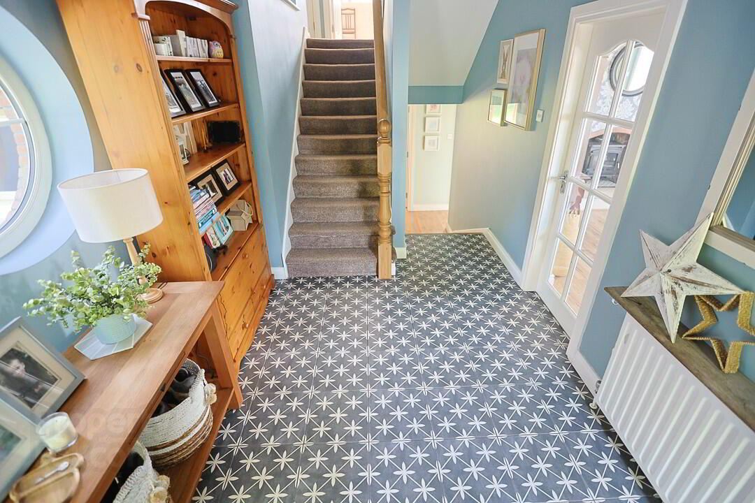 Mossvale House, 20 Hillsborough Road 8 of 119