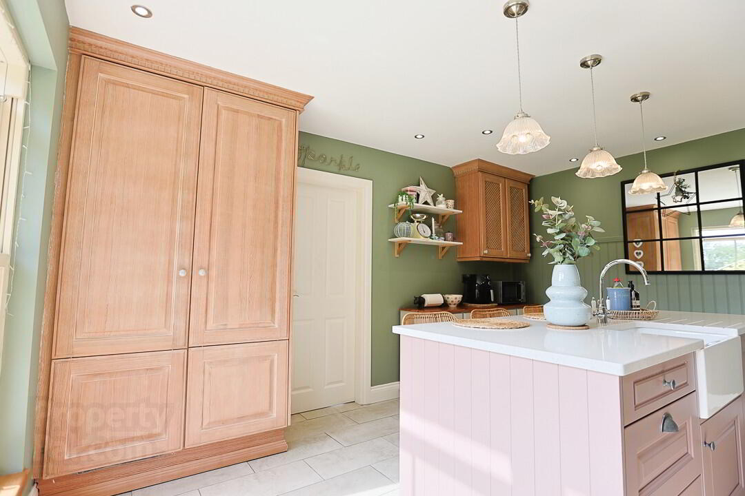 Mossvale House, 20 Hillsborough Road 48 of 119