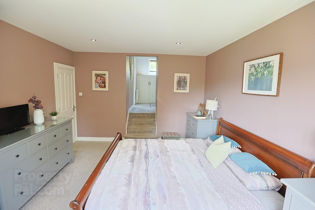 Mossvale House, 20 Hillsborough Road 64 of 119