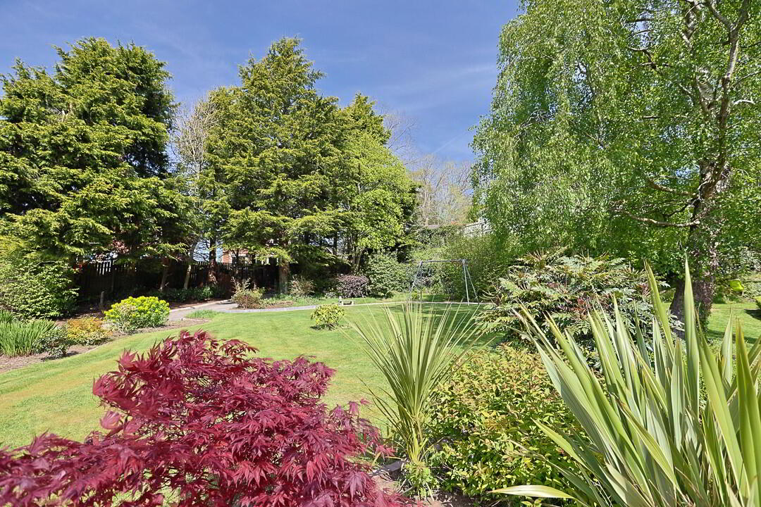Mossvale House, 20 Hillsborough Road 102 of 119