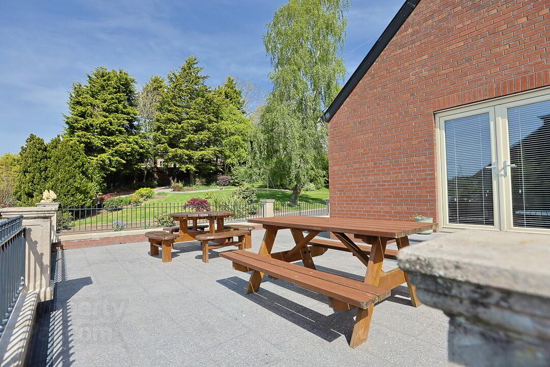 Mossvale House, 20 Hillsborough Road 99 of 119
