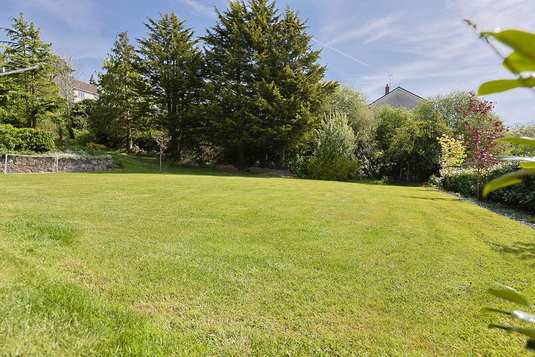 Mossvale House, 20 Hillsborough Road 103 of 119