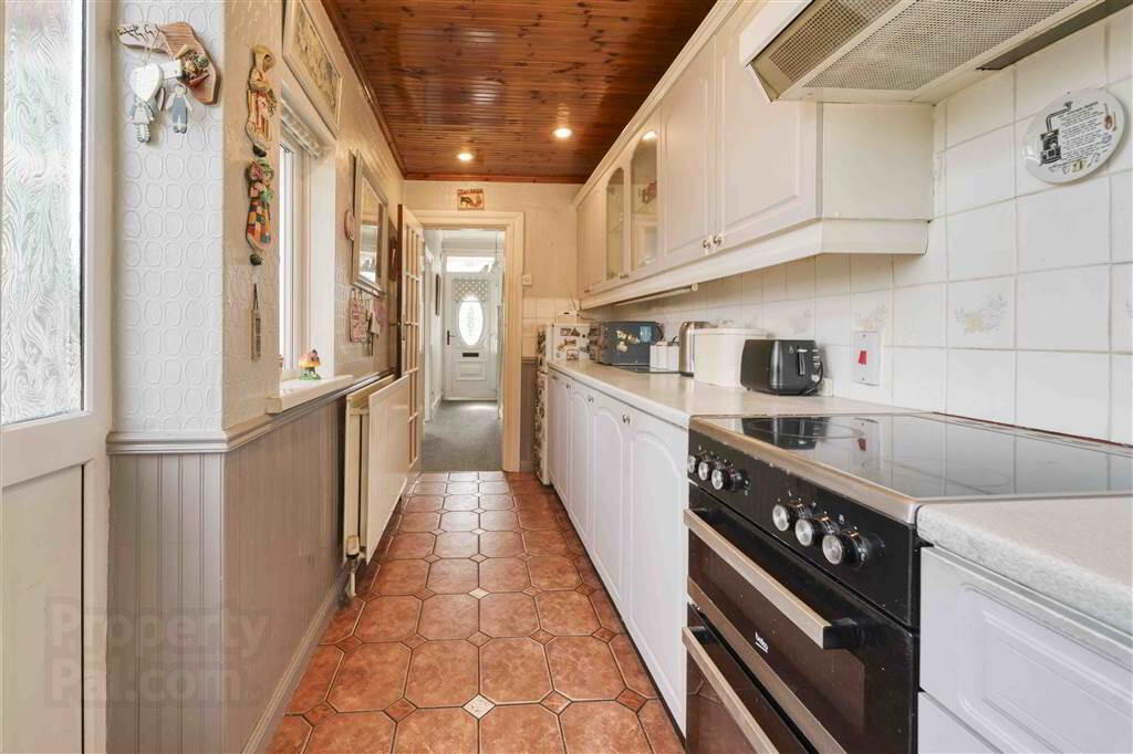 8 Ballinderry Road 8 of 16