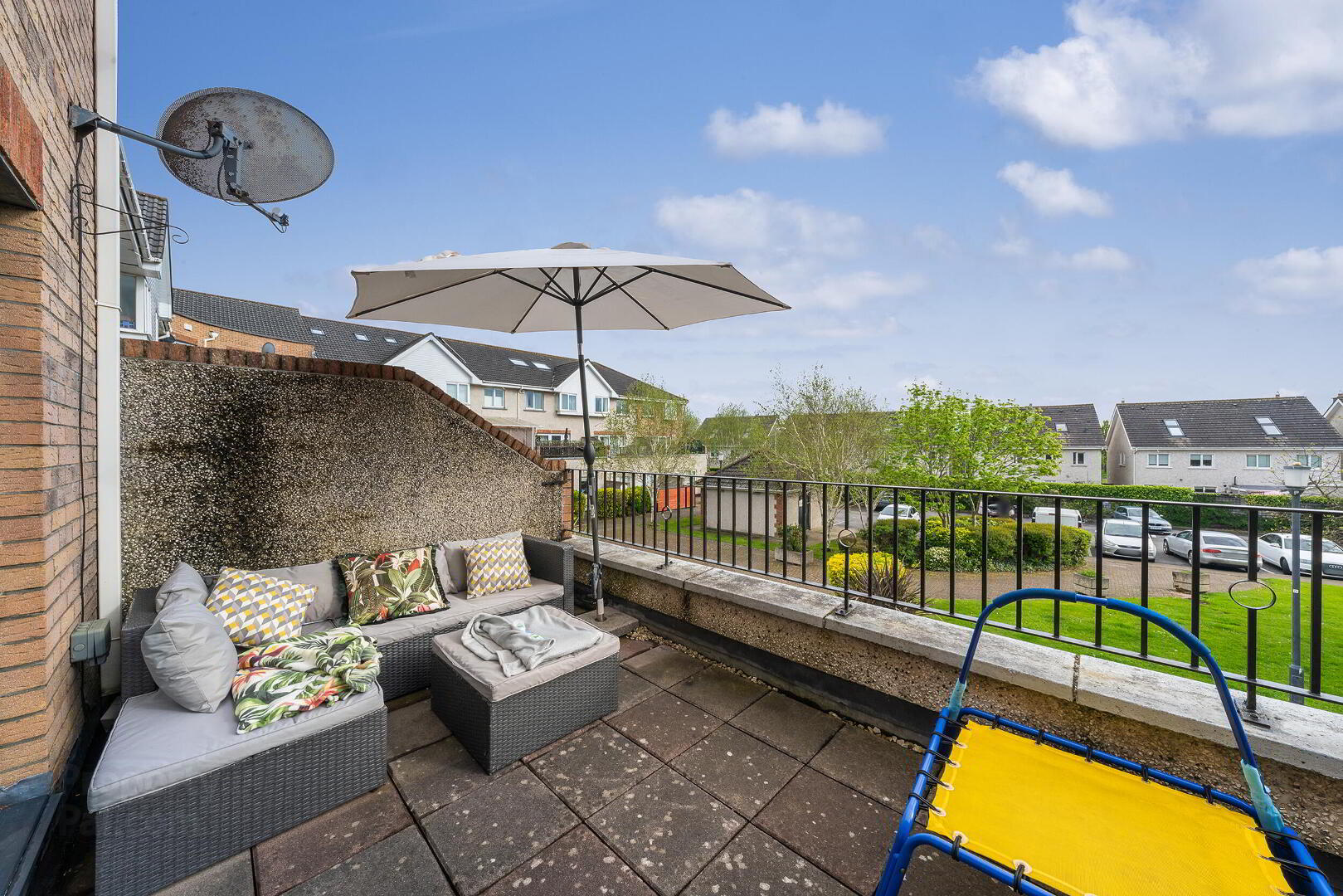 70 Lanesborough Square 7 of 27