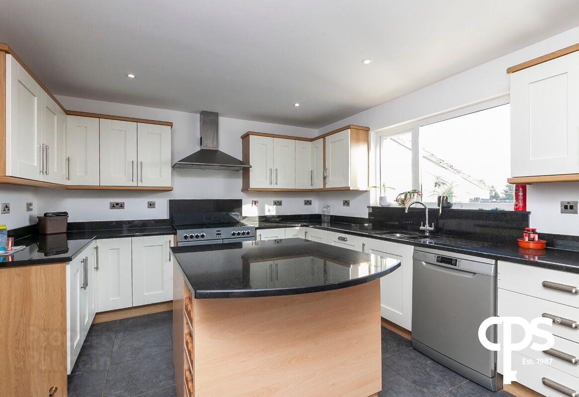 4 Mountfield Drive 6 of 24