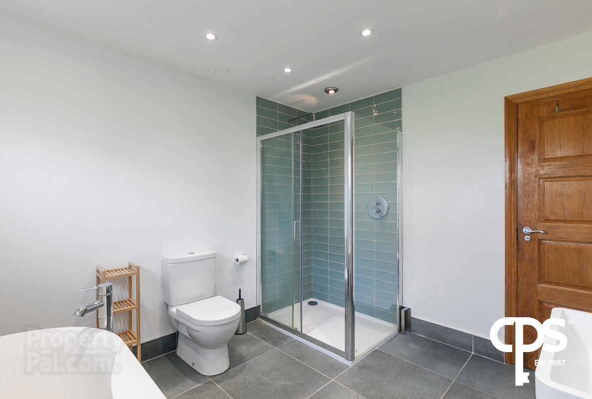 4 Mountfield Drive 17 of 24