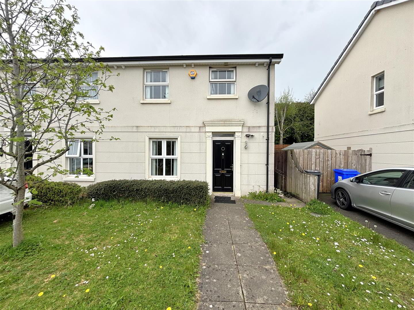 property description image