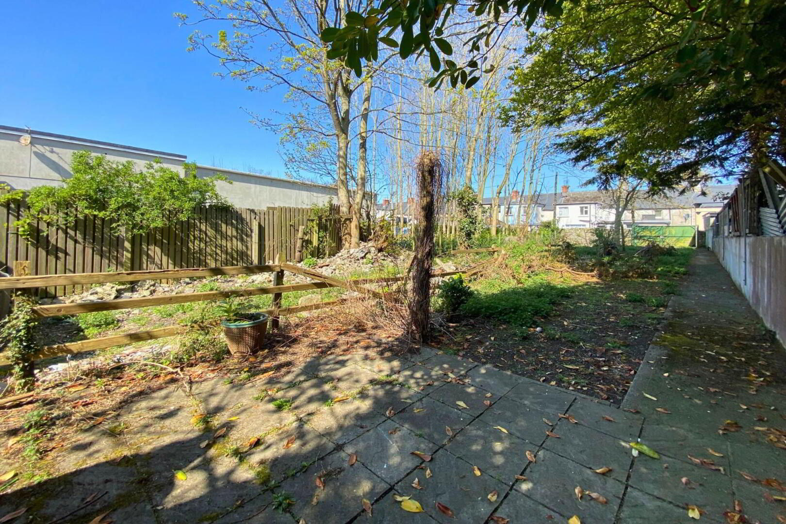 14 Sarsfield Street 6 of 9