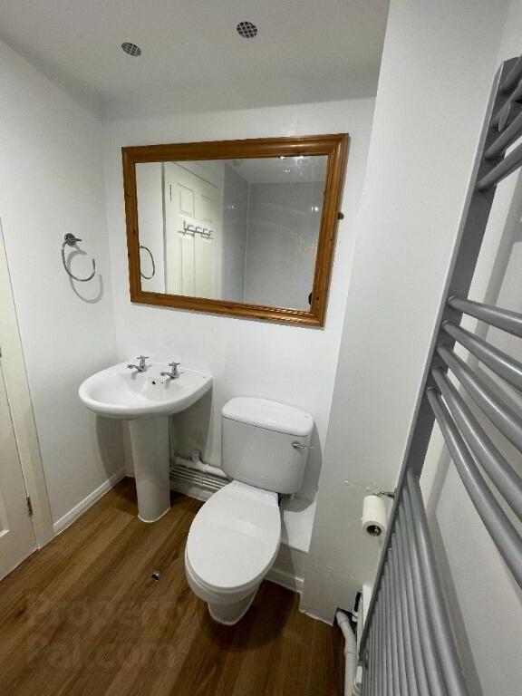305 Bradbury Court, 10 Jubilee Rd 7 of 7