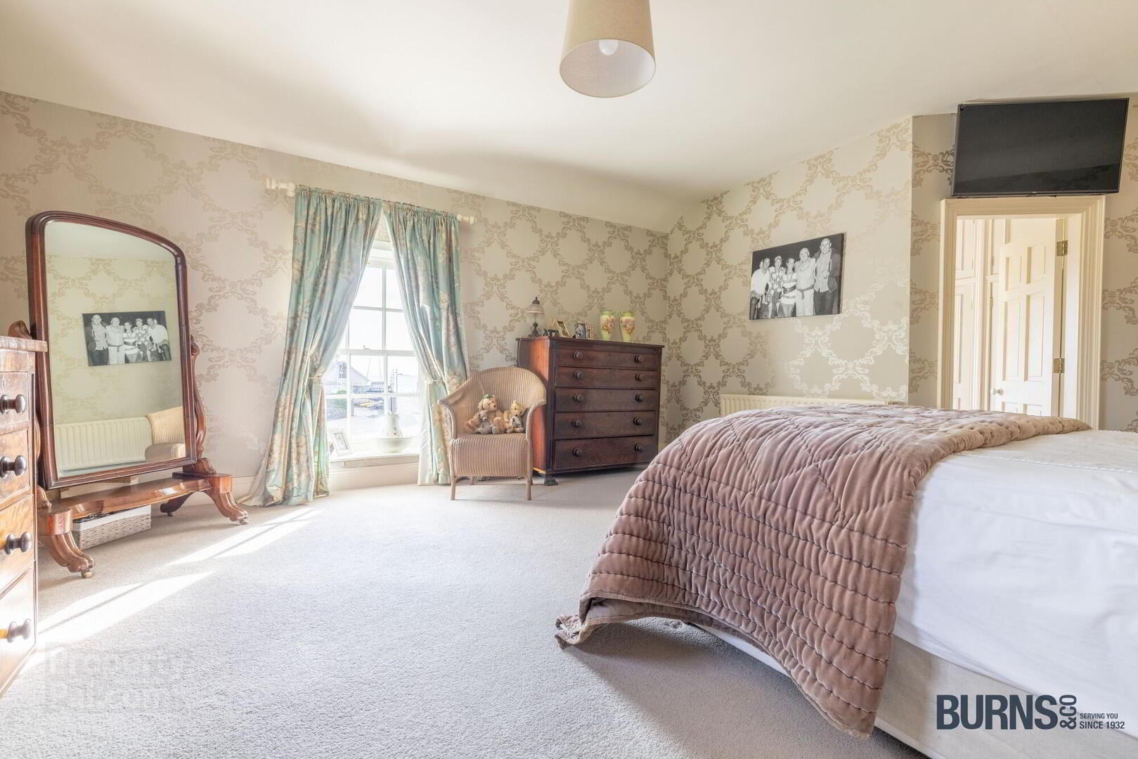 BALLYRONAN HOUSE, 133 Shore Road 16 of 42