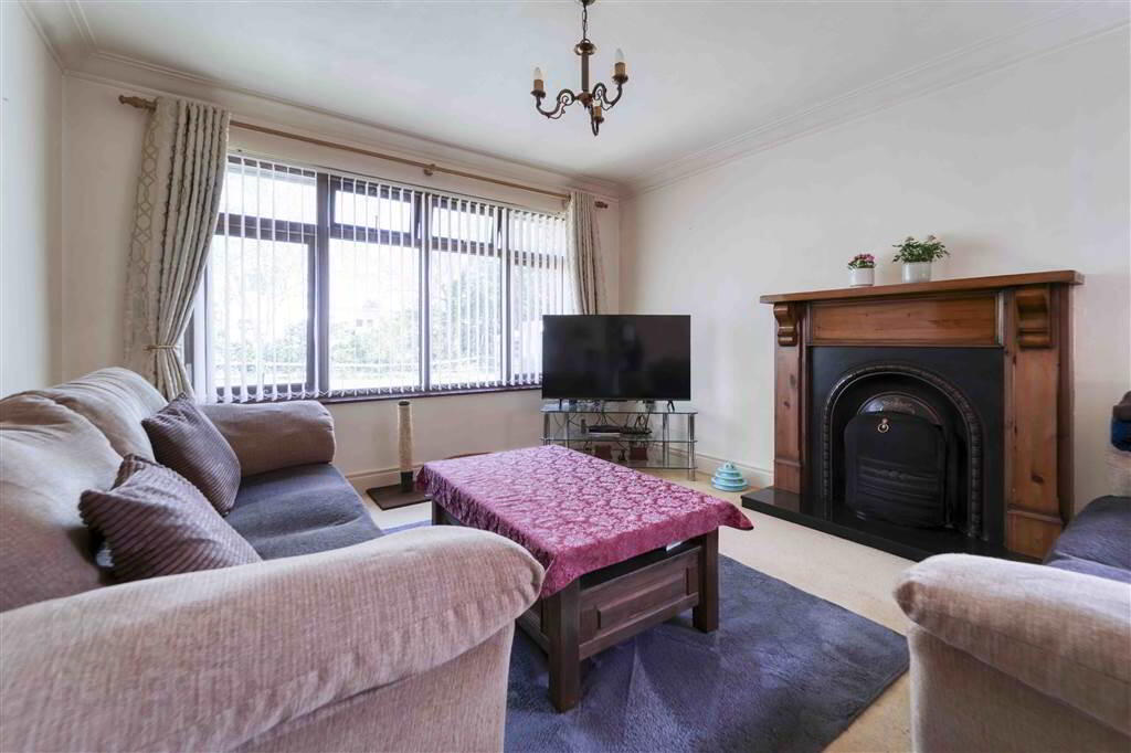 47b Halfpenny Gate Road 7 of 22