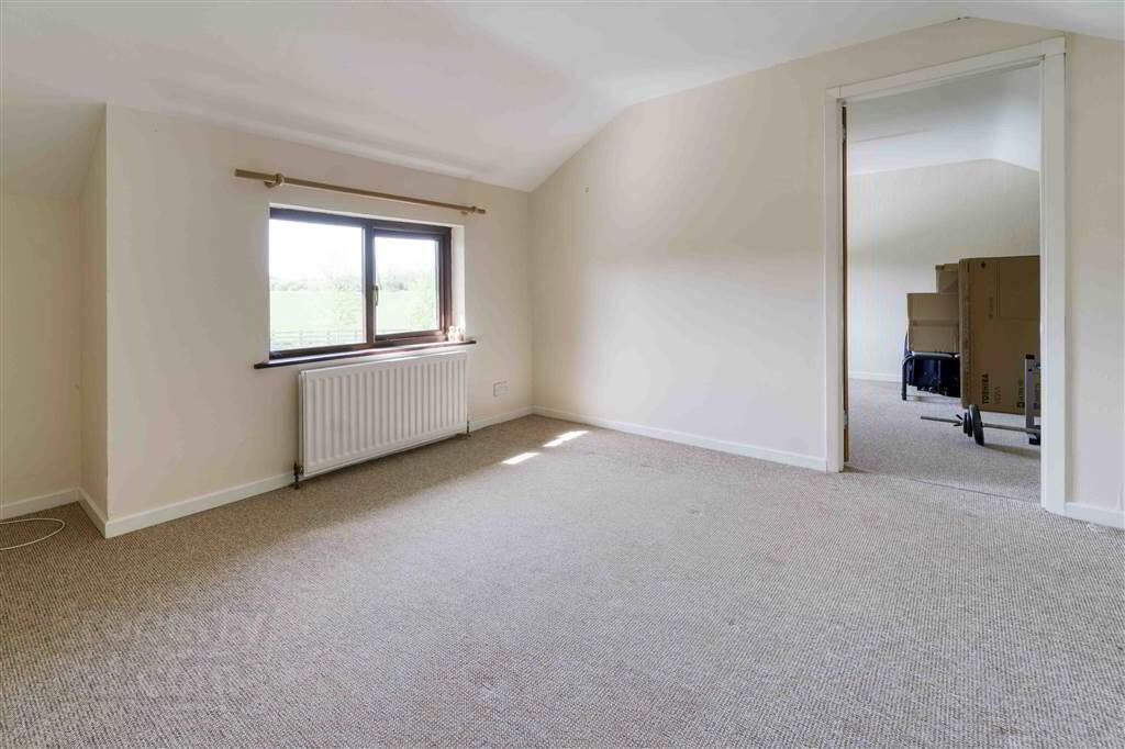 47b Halfpenny Gate Road 16 of 22