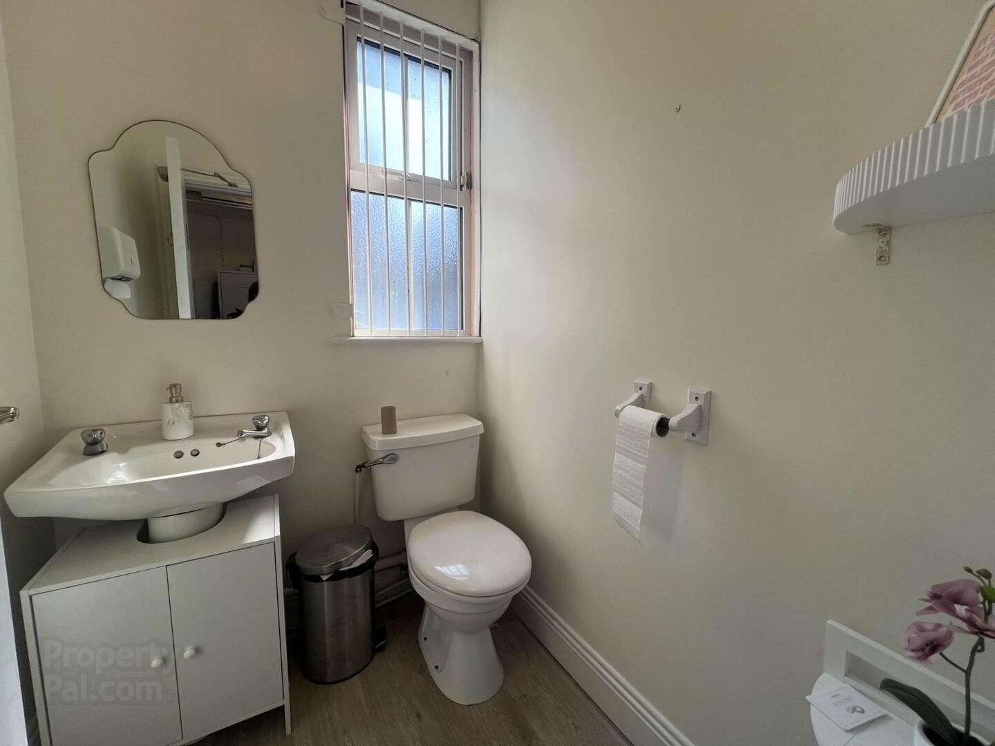 37 Gladstone St 10 of 11