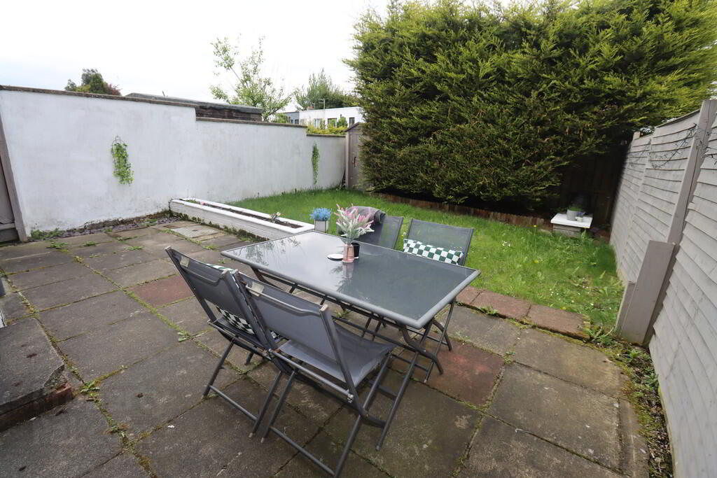 35b Kings Avenue 12 of 14