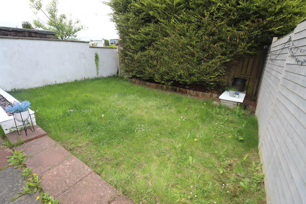 35b Kings Avenue 13 of 14