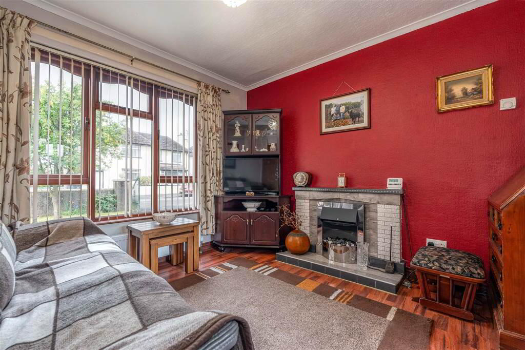 2 Brigadie Avenue 10 of 35