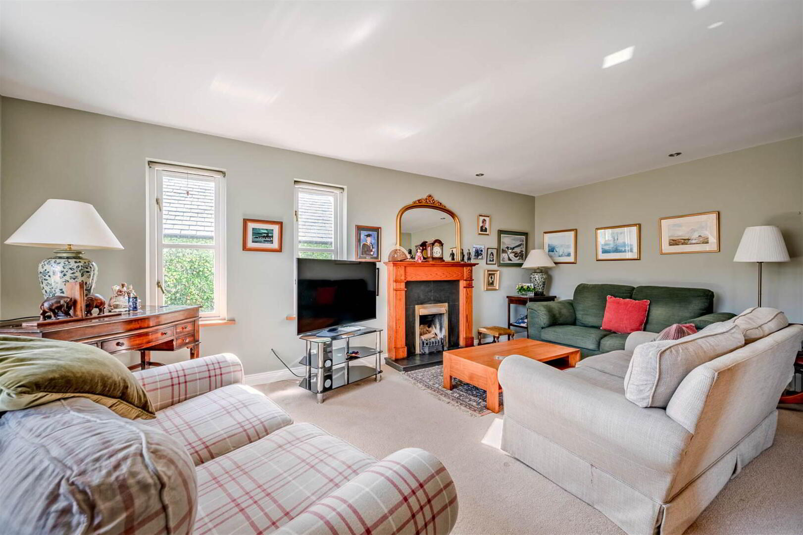 10 Stockbridge Road 9 of 29