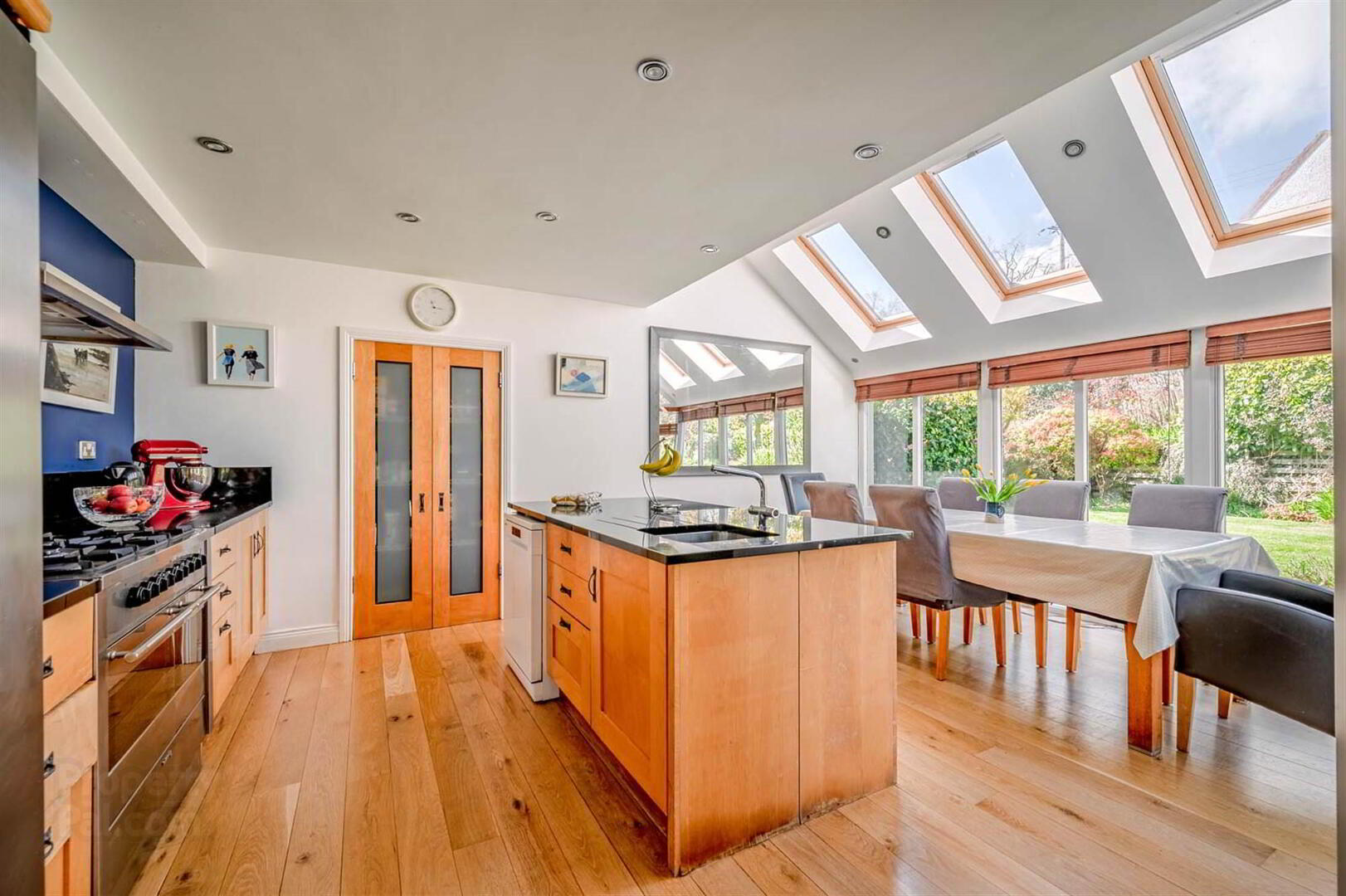 10 Stockbridge Road 11 of 29