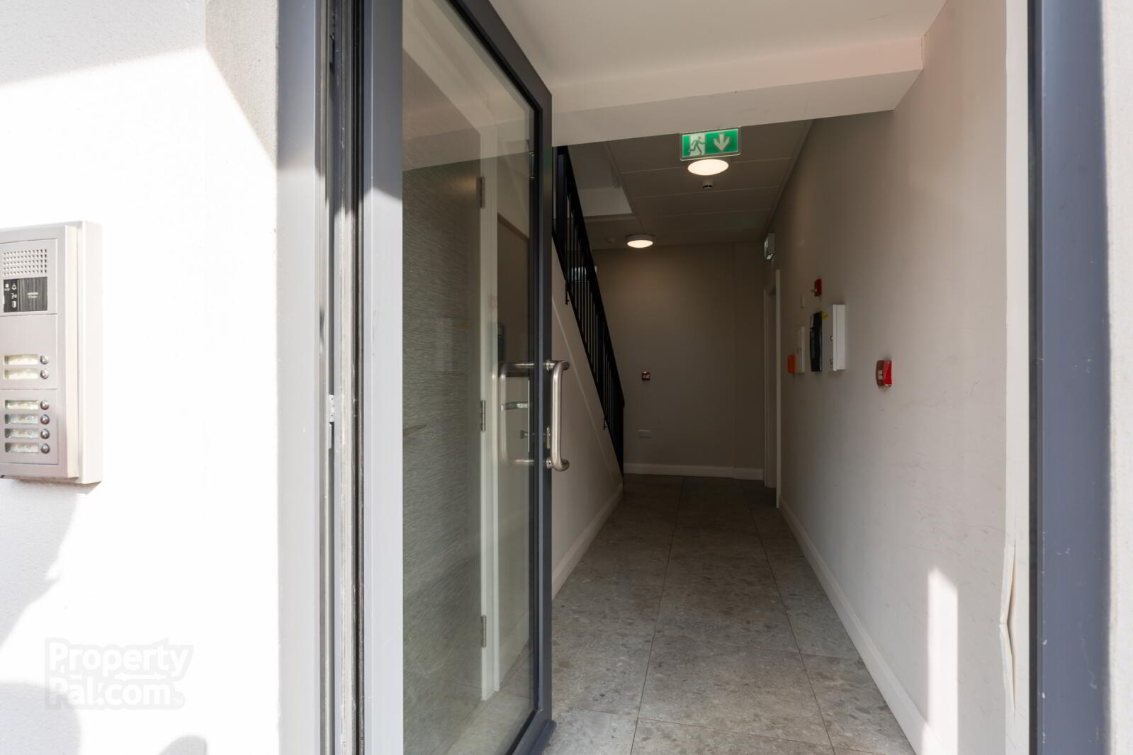 property description image