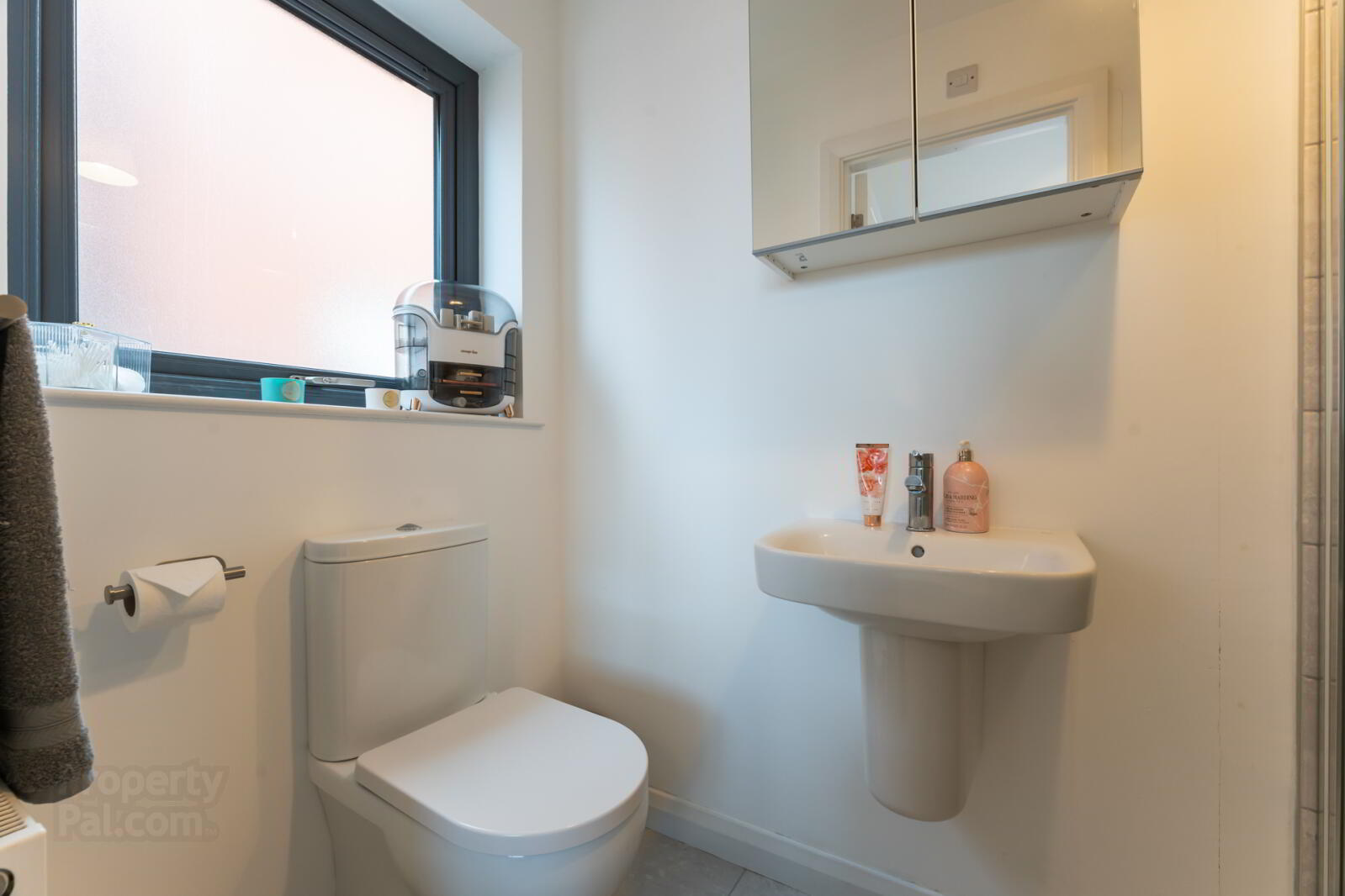 Apartment 42 Cotton Hall 5 Faulkner Road 6 of 20