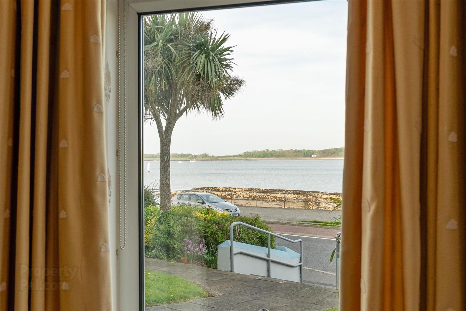 Apt 1 Ballyholme View, 262 Seacliff Road 7 of 24