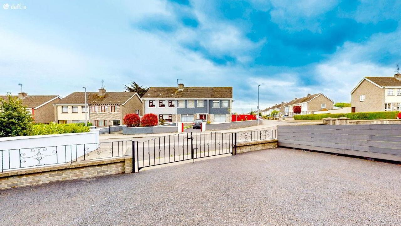 31 Glasmore Park 3 of 23