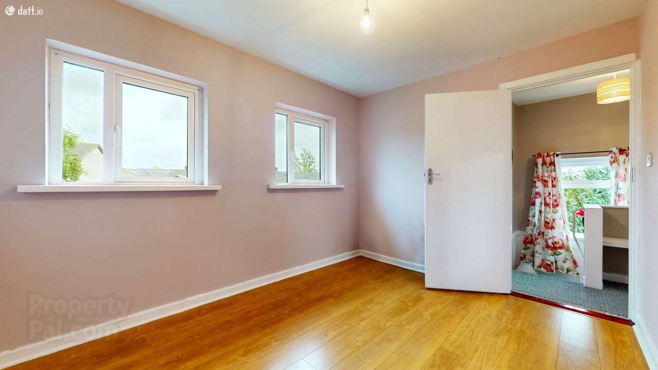 31 Glasmore Park 17 of 23