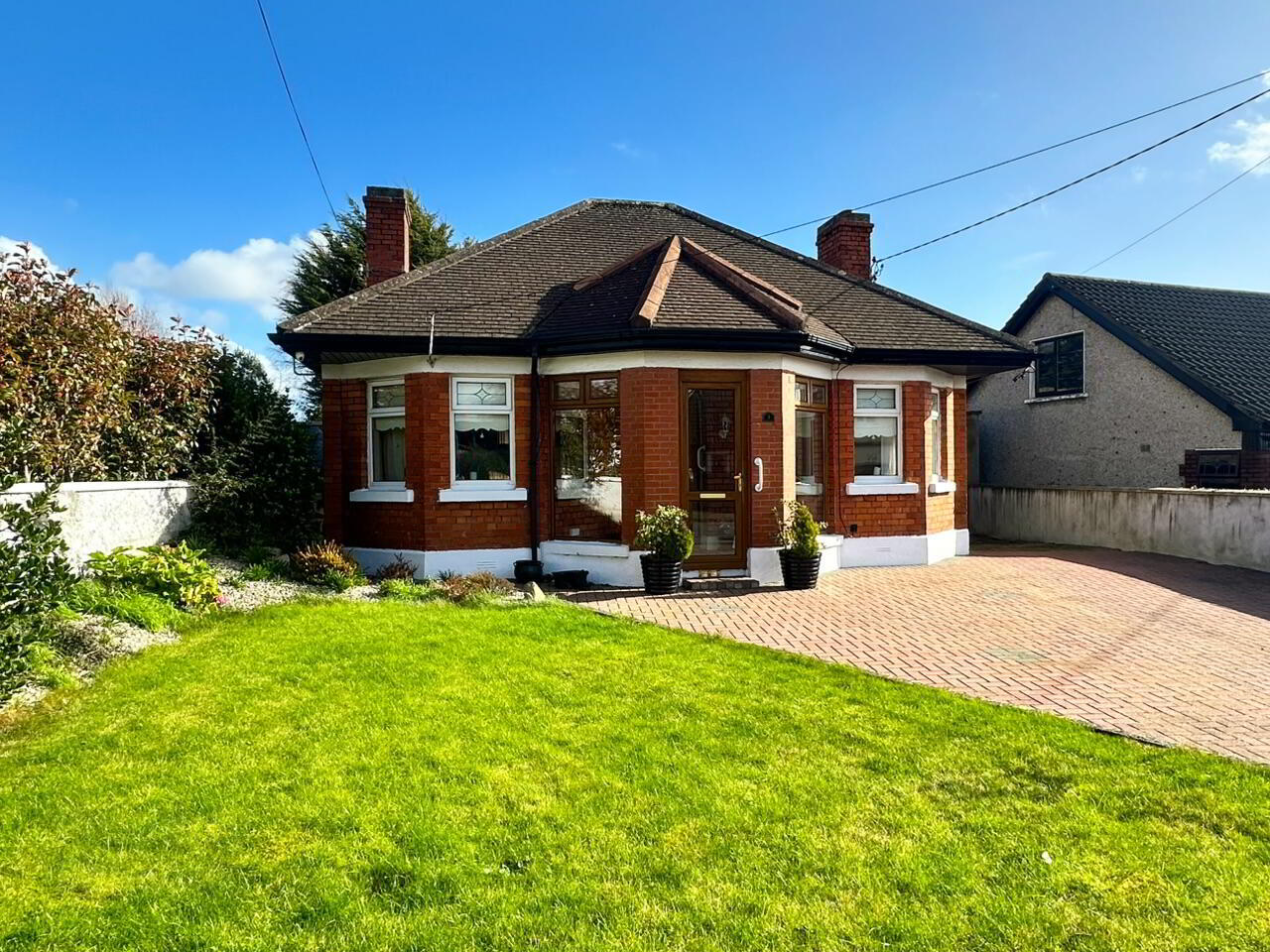 1 Grove Road 3 of 17