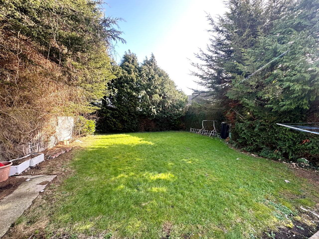1 Grove Road 16 of 17